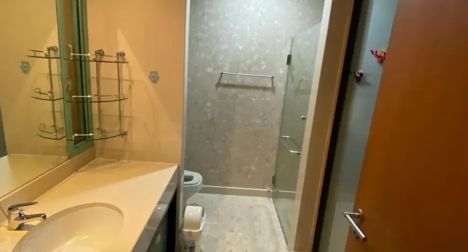 For rent 2 bedrooms condo in Bang Kho Laem, Bangkok