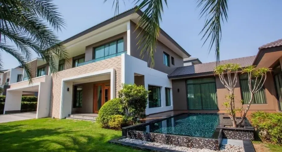 For rent 5 bedrooms house in Prawet, Bangkok