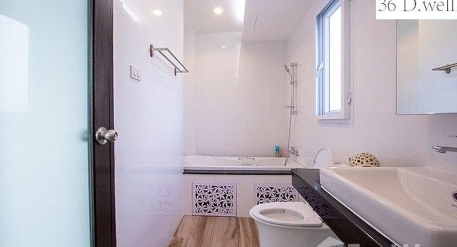 For rent 3 bedrooms apartment in Bang Na, Bangkok