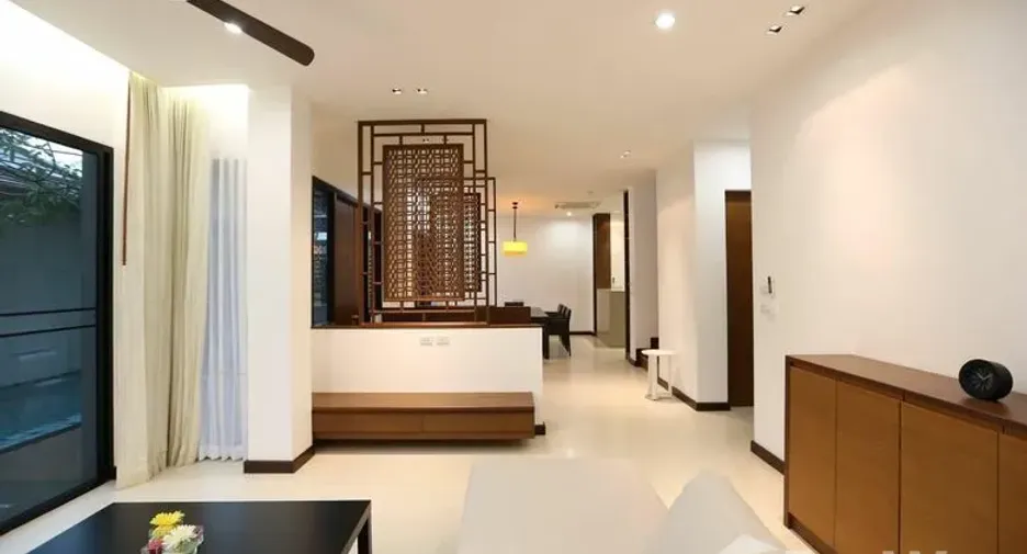 For rent 3 bedrooms house in Watthana, Bangkok
