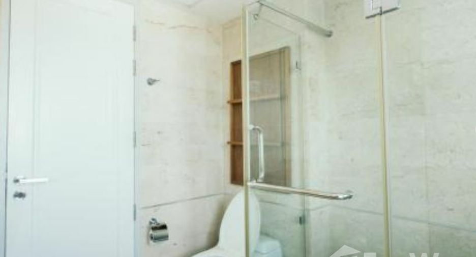 For rent 2 bedrooms apartment in Bang Na, Bangkok