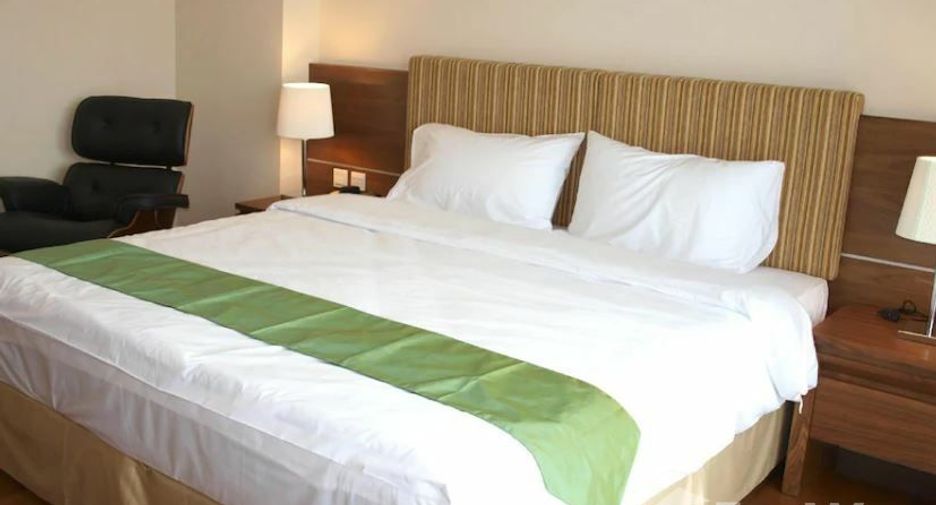 For rent 2 bedrooms apartment in Bang Na, Bangkok