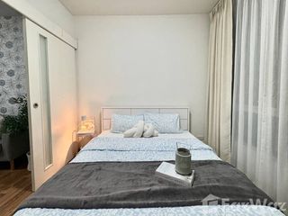 À louer studio condo à Huai Khwang, Bangkok