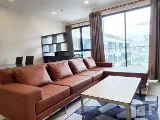For rent 2 bedrooms condo in Khlong San, Bangkok