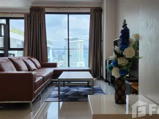 For rent 2 bedrooms condo in Khlong San, Bangkok