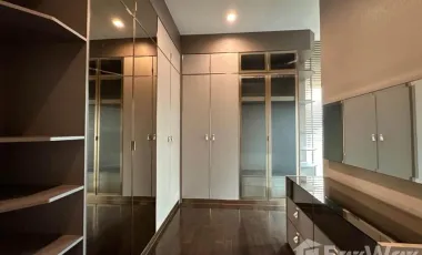 出租 5 卧室 独立屋 在 Lat Krabang, 曼谷