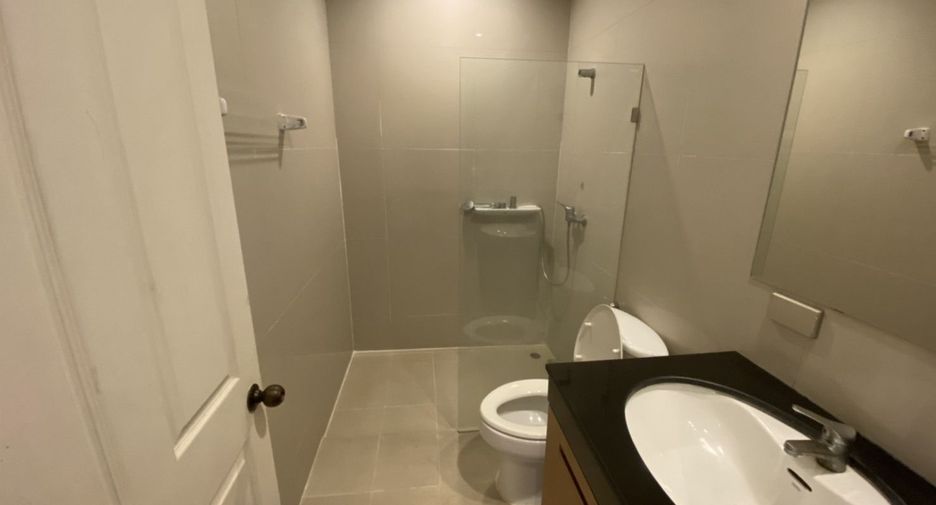 出租 3 卧室 独立屋 在 Khlong Toei, 曼谷