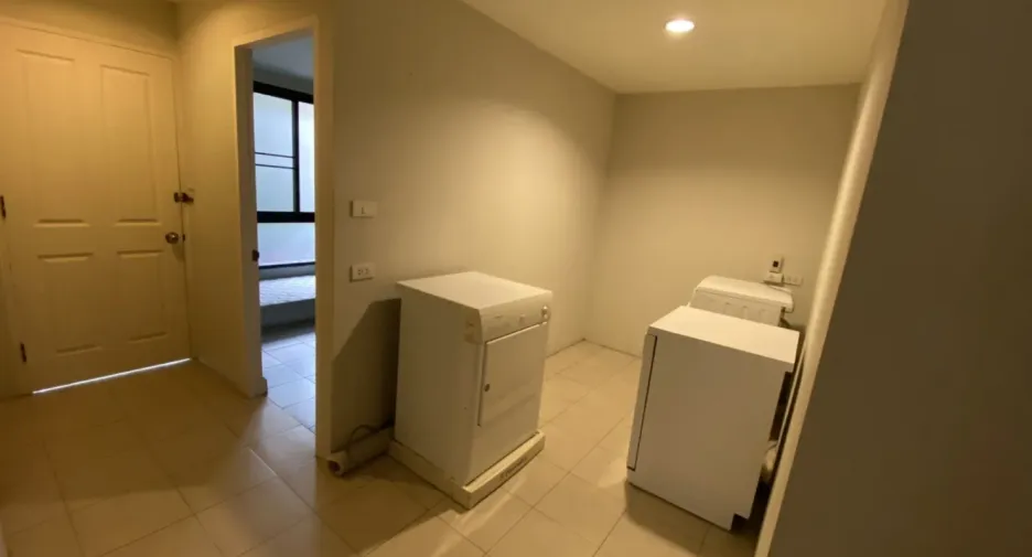 出租 3 卧室 独立屋 在 Khlong Toei, 曼谷