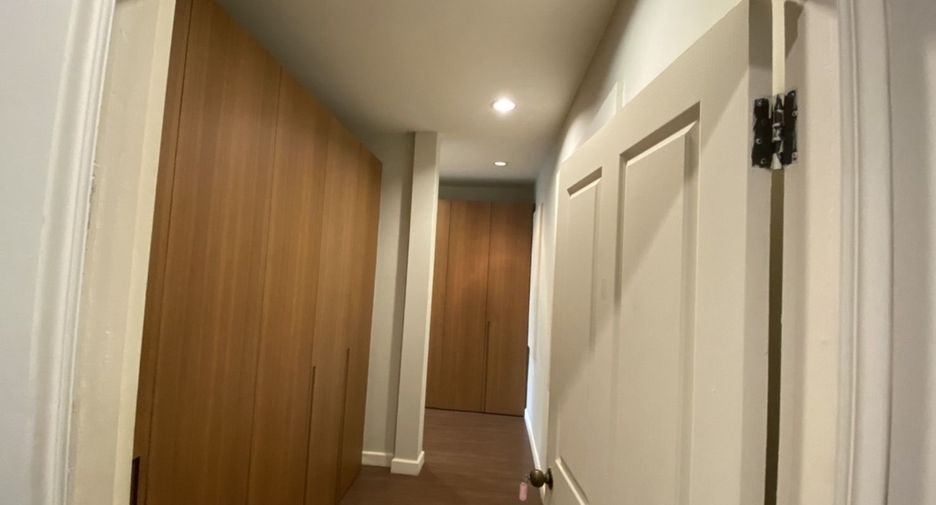 出租 3 卧室 独立屋 在 Khlong Toei, 曼谷