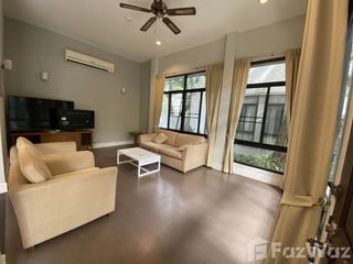 出租 3 卧室 独立屋 在 Khlong Toei, 曼谷