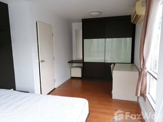 For rent 1 bed condo in Yan Nawa, Bangkok