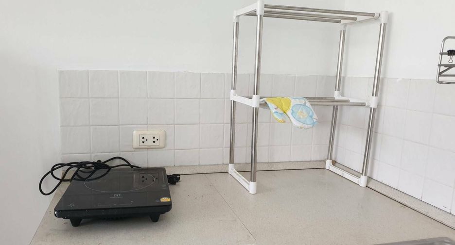 For rent 1 bed condo in Yan Nawa, Bangkok