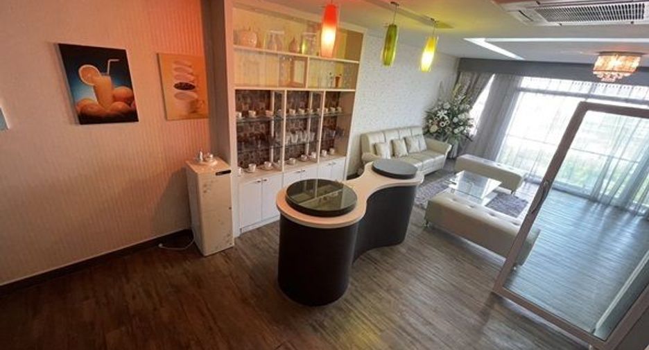For rent retail Space in Prawet, Bangkok