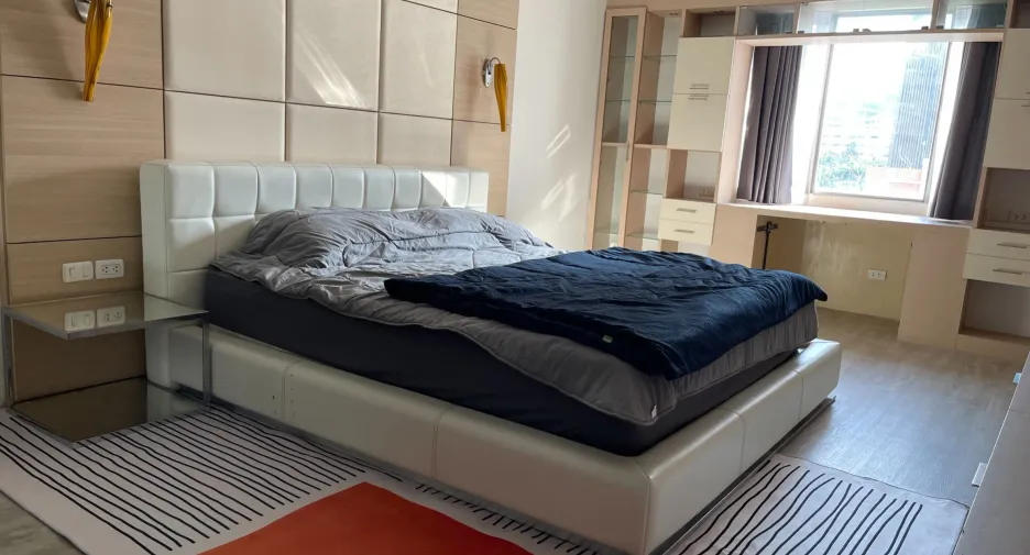 Wohnung zur Miete mit 5 Zimmer in Watthana, Bangkok