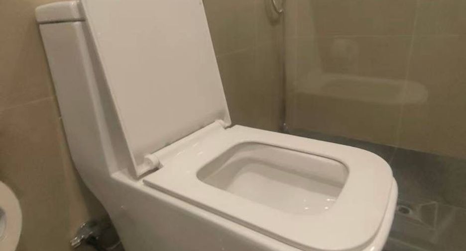 For rent 2 bedrooms condo in Pathum Wan, Bangkok