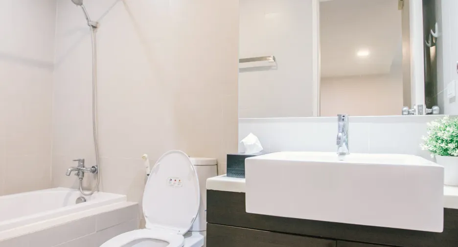 For rent 1 bed condo in Khlong Toei, Bangkok