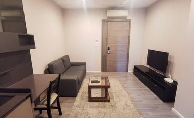 Condo en alquiler de 1 habitaciones en Khlong Toei, Bangkok