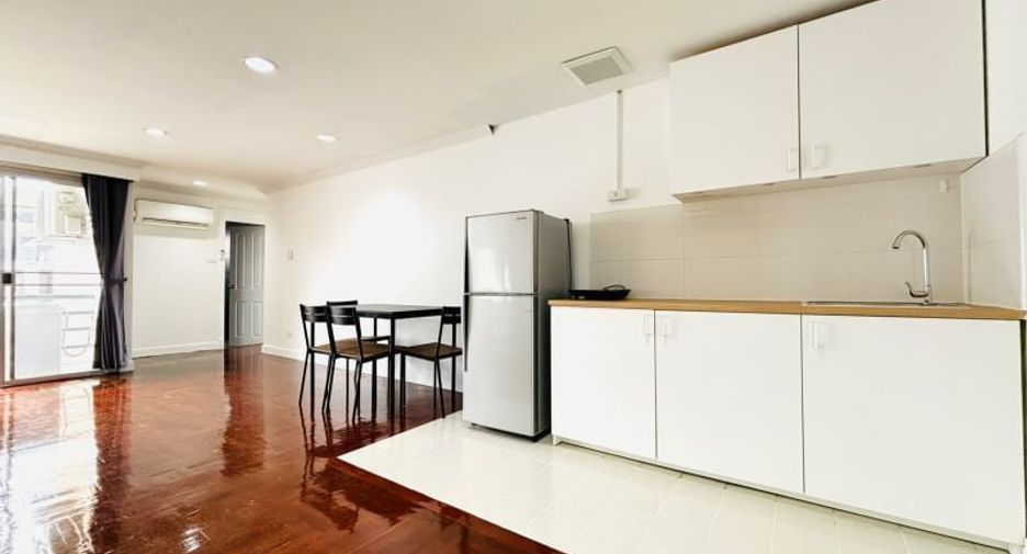 For rent 2 ベッドルーム condo in Khlong Toei, Bangkok