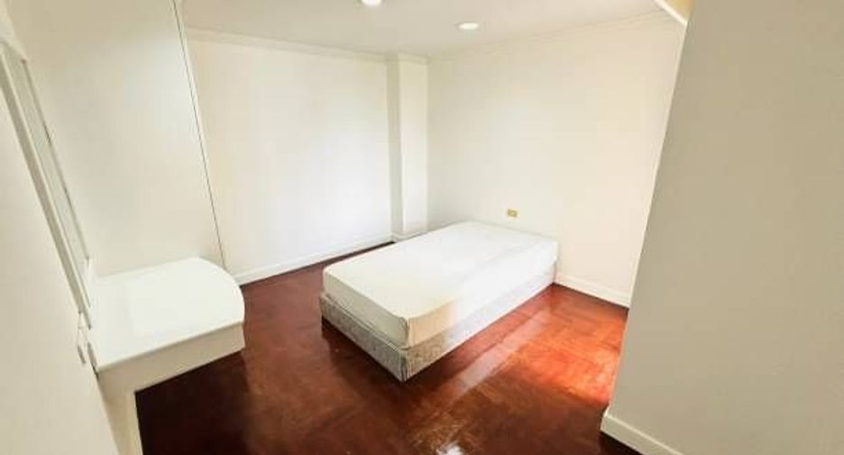 For rent 2 ベッドルーム condo in Khlong Toei, Bangkok