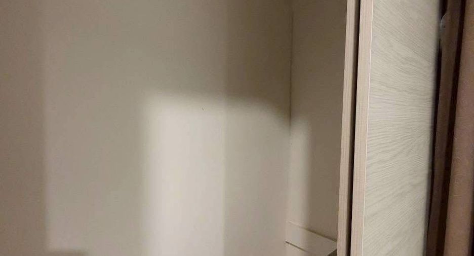 Wohnung zur Miete mit 1 Zimmer in Huai Khwang, Bangkok
