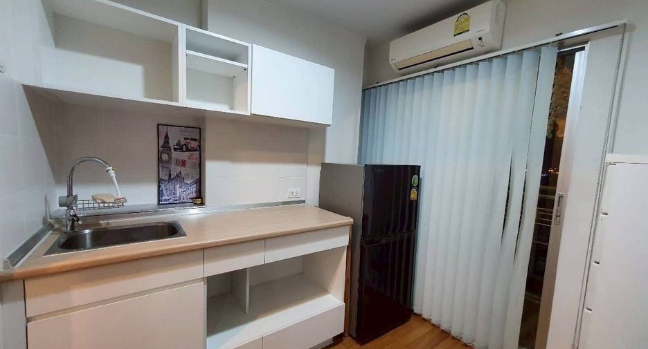 Wohnung zur Miete mit 1 Zimmer in Huai Khwang, Bangkok