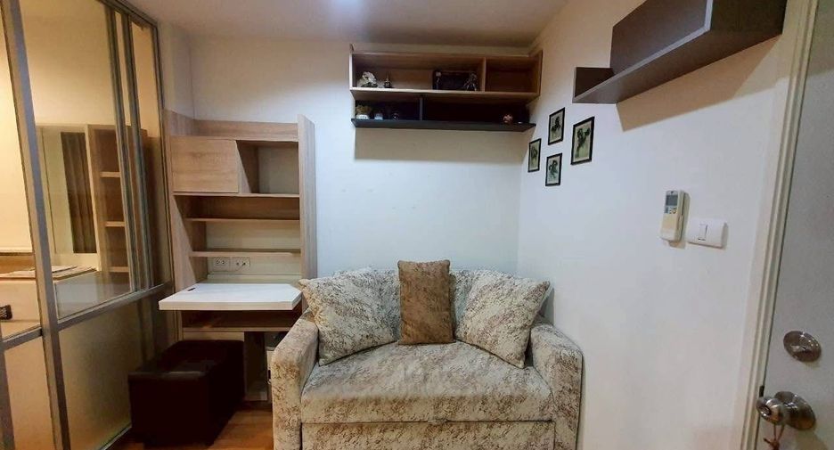 Wohnung zur Miete mit 1 Zimmer in Huai Khwang, Bangkok