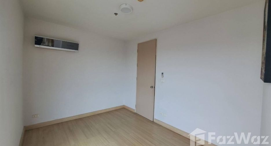 For rent 2 bedrooms condo in Bang Na, Bangkok