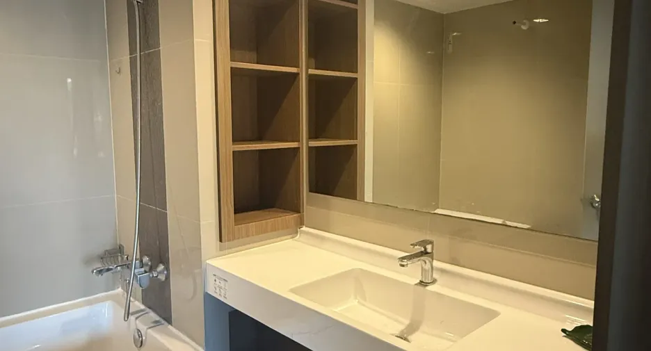 Wohnung zur Miete mit 1 Zimmer in Phra Khanong, Bangkok