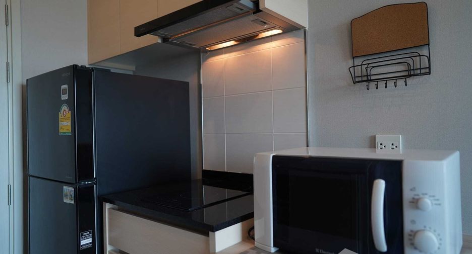 For rent 1 bed condo in Huai Khwang, Bangkok