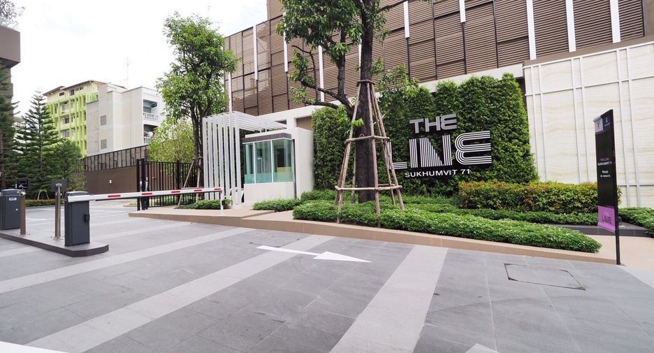 For rent studio condo in Khlong Toei, Bangkok
