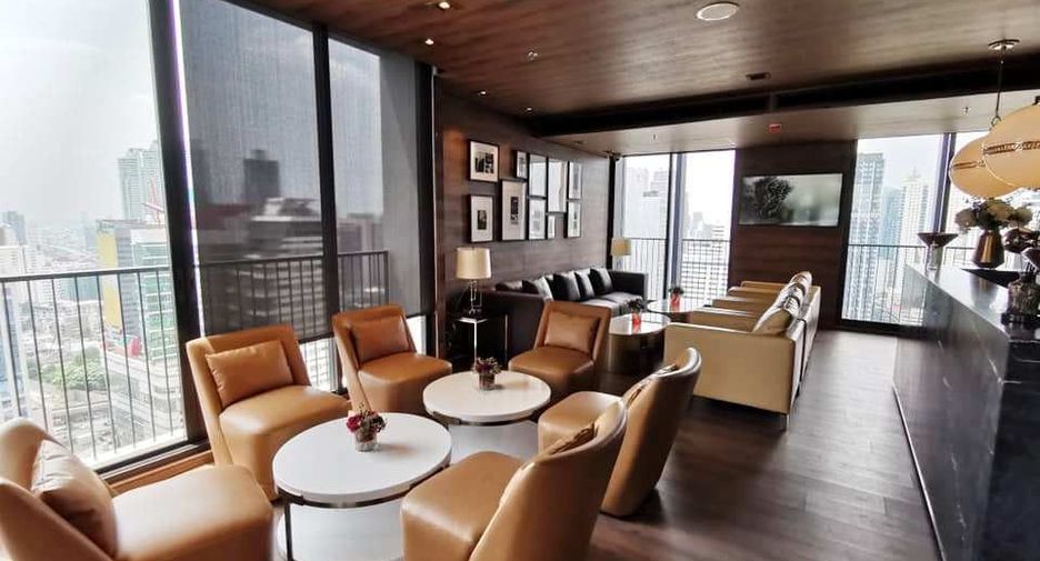 For rent 1 bed condo in Watthana, Bangkok