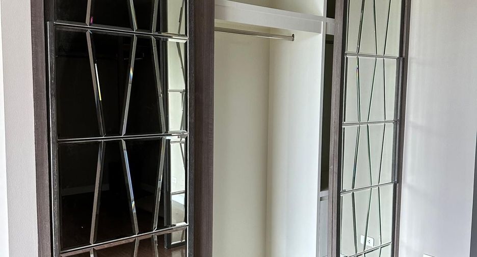 Reihenhaus zur Miete mit 3 Zimmer in Khlong Toei, Bangkok