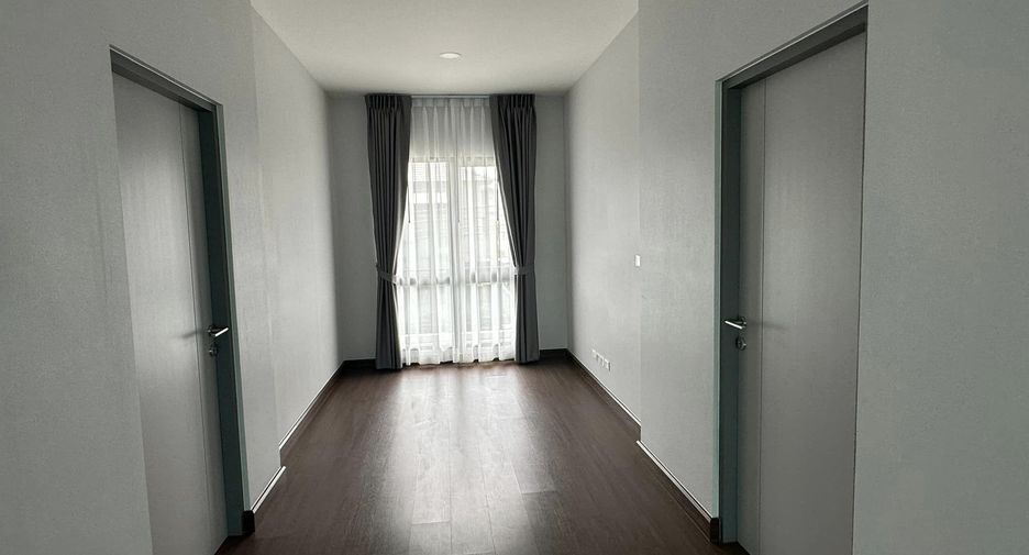 Haus zur Miete mit 4 Zimmer in Bang Phli, Samut Prakan