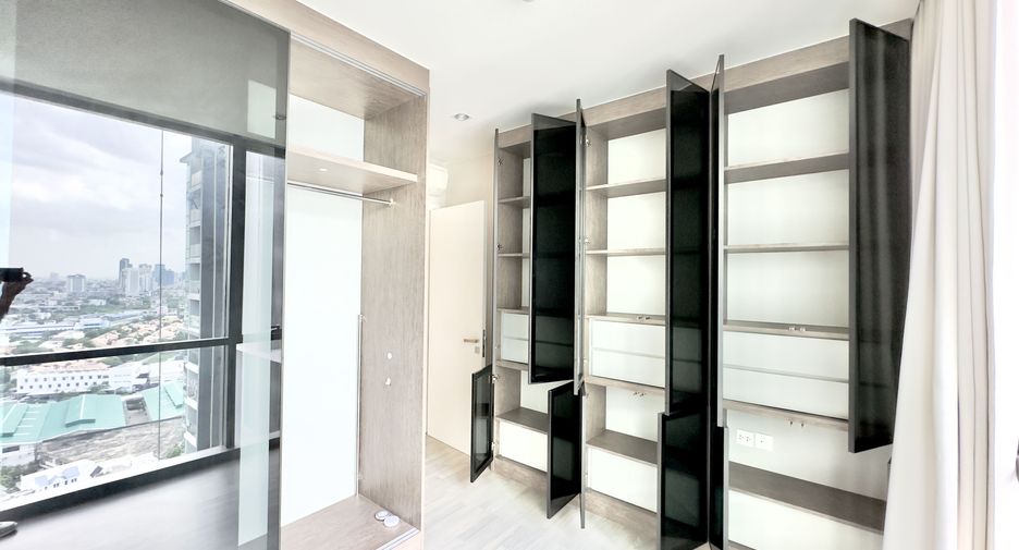 For rent 2 ベッドルーム condo in Khlong Toei, Bangkok