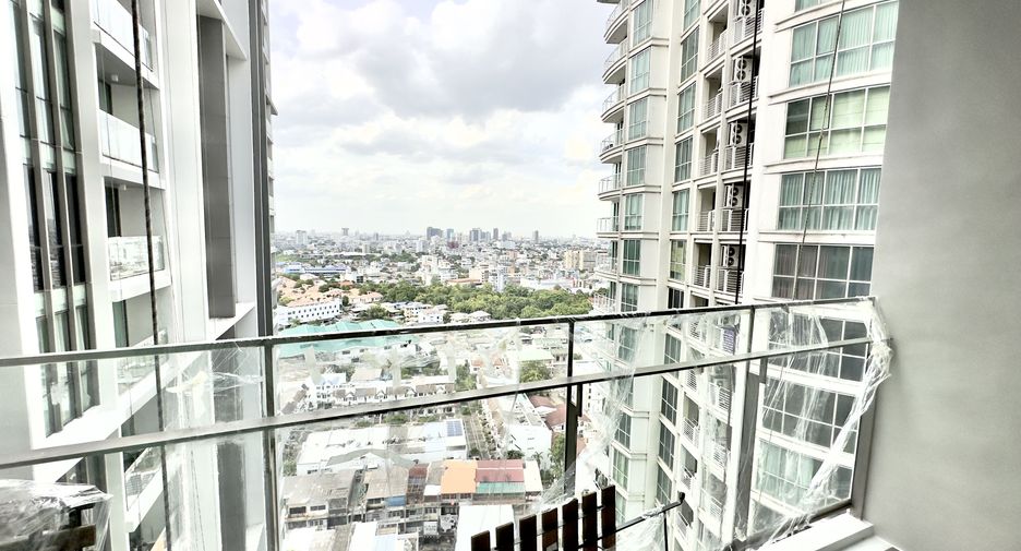 Condo en alquiler de 2 habitaciones en Khlong Toei, Bangkok