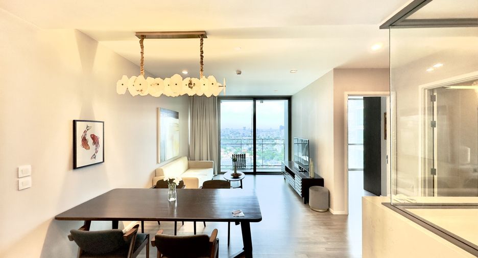 Condo en alquiler de 2 habitaciones en Khlong Toei, Bangkok