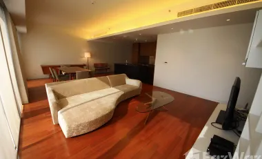 Wohnung zur Miete mit 2 Zimmer in Pathum Wan, Bangkok
