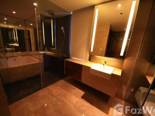 For rent 2 bedrooms condo in Pathum Wan, Bangkok