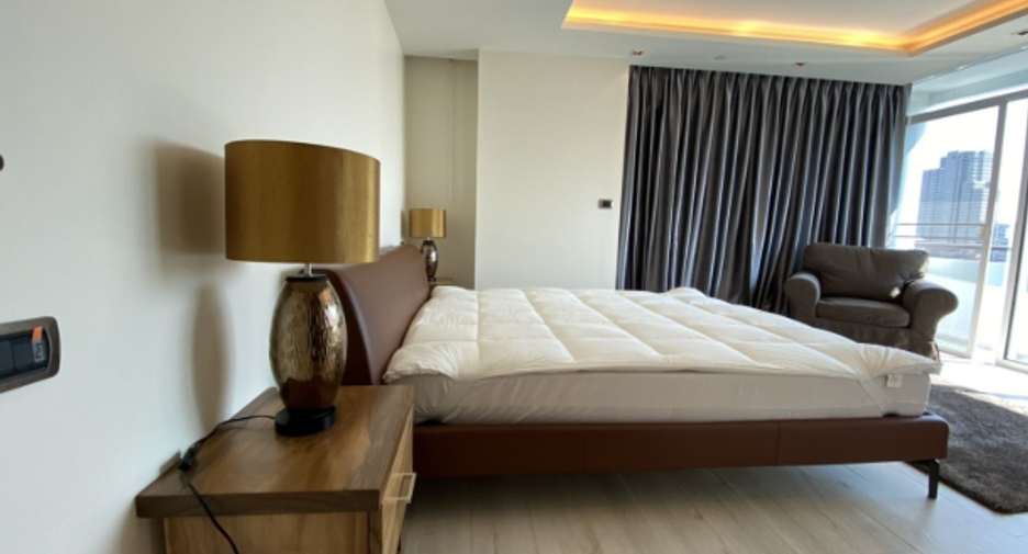 Condo en alquiler de 2 habitaciones en Phaya Thai, Bangkok