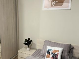 For rent 2 bedrooms condo in Huai Khwang, Bangkok