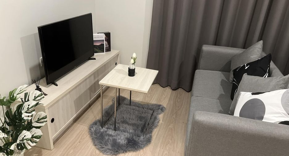 Condo en alquiler de 2 habitaciones en Huai Khwang, Bangkok