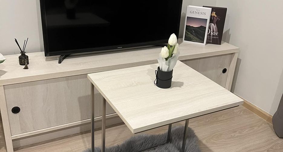 Condo en alquiler de 2 habitaciones en Huai Khwang, Bangkok