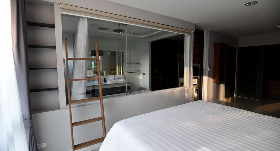 For rent 1 bed condo in Watthana, Bangkok