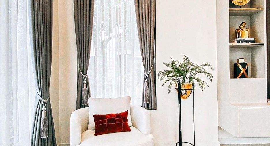 For rent 6 bedrooms house in Lat Krabang, Bangkok