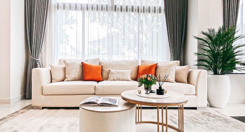 For rent 6 bedrooms house in Lat Krabang, Bangkok