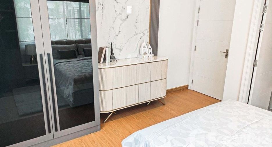 For rent 6 bedrooms house in Lat Krabang, Bangkok