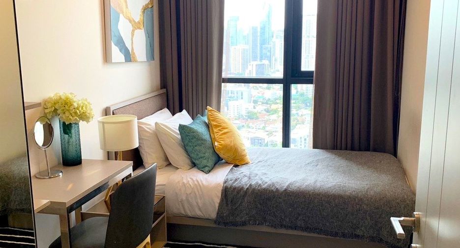 For rent 2 bedrooms condo in Khlong Toei, Bangkok