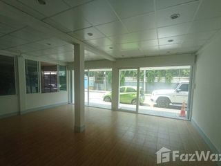 Gewerbefläche zur Miete in Sathon, Bangkok