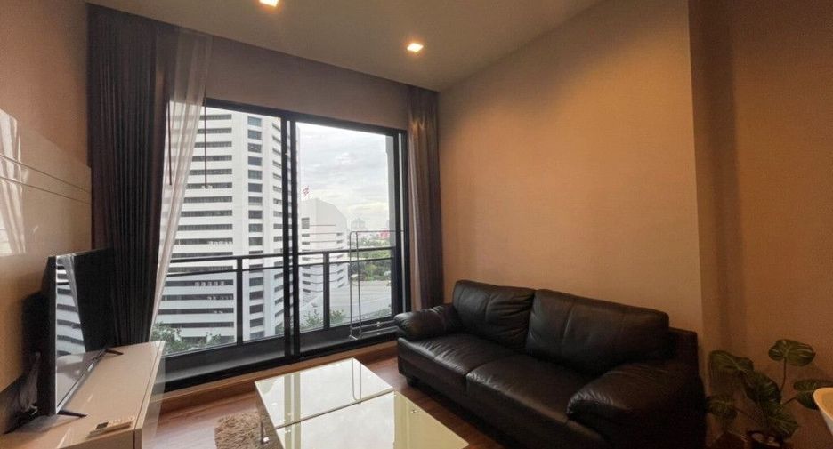 For rent 1 bed condo in Huai Khwang, Bangkok