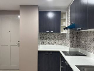 For rent 2 bedrooms condo in Phaya Thai, Bangkok